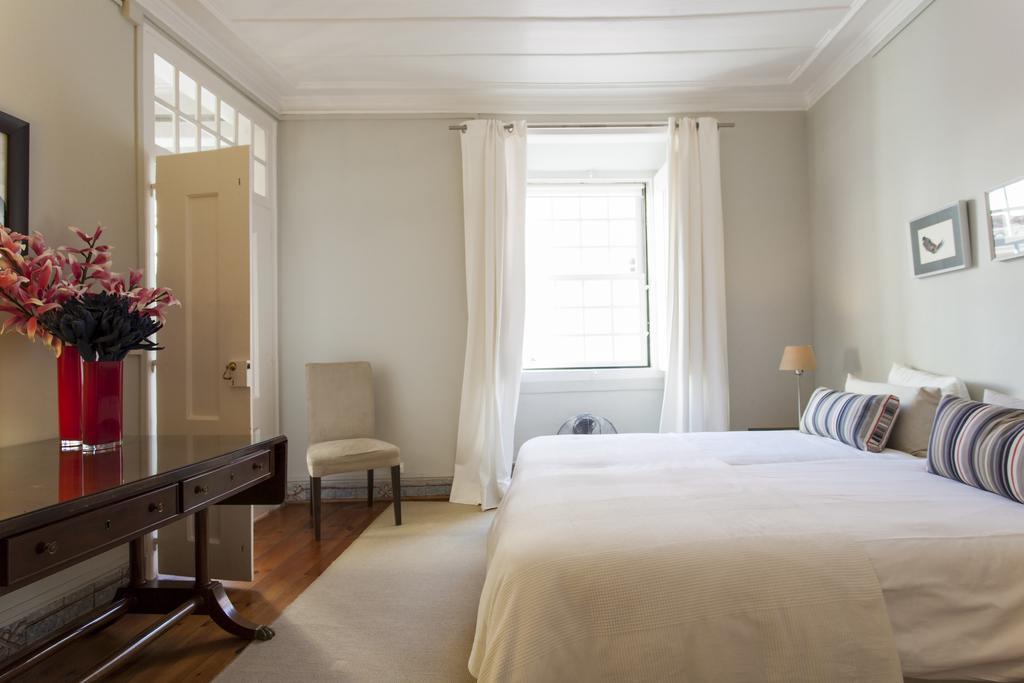 Joivy Borgia Lapa Apartments Lisbon Ruang foto